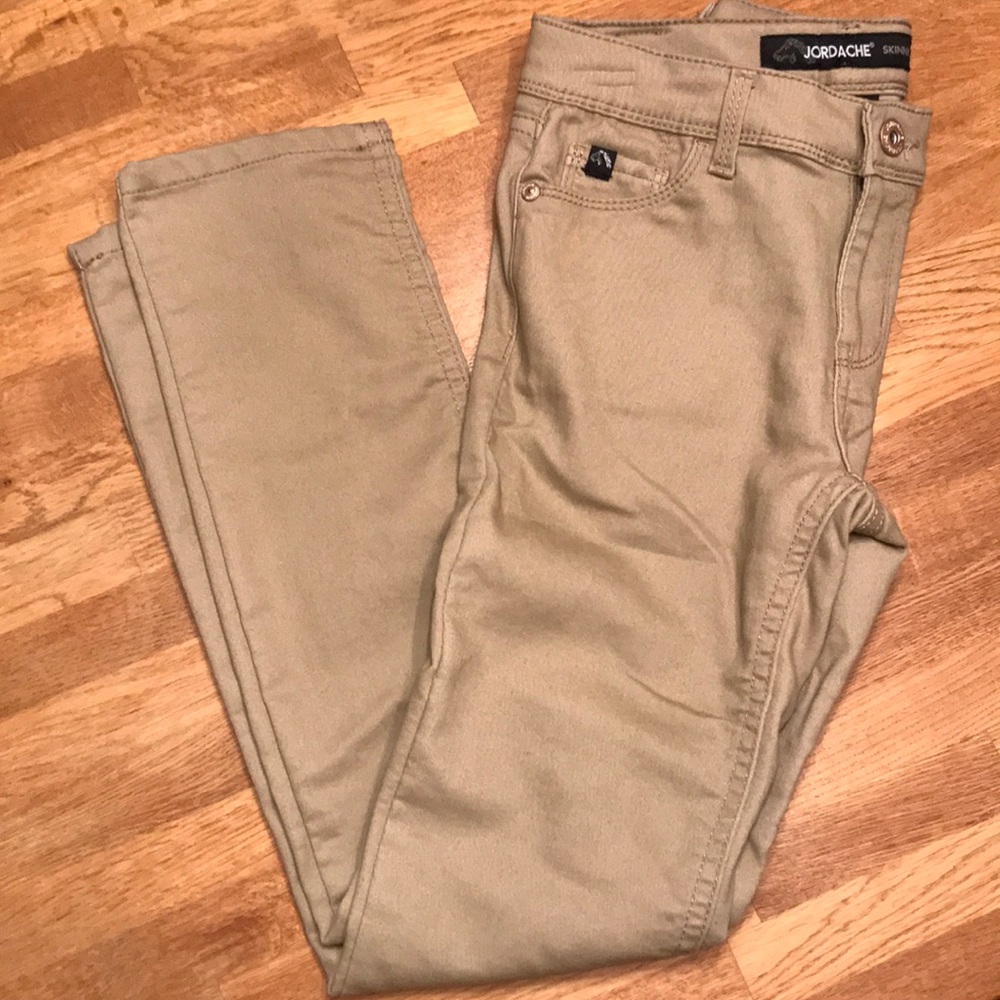 Girls khaki skinny pants. Size 10 slim. NWOT.